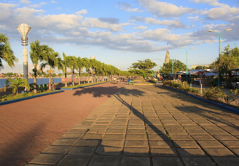 Puerto Princesa Baywalk Park Palawan