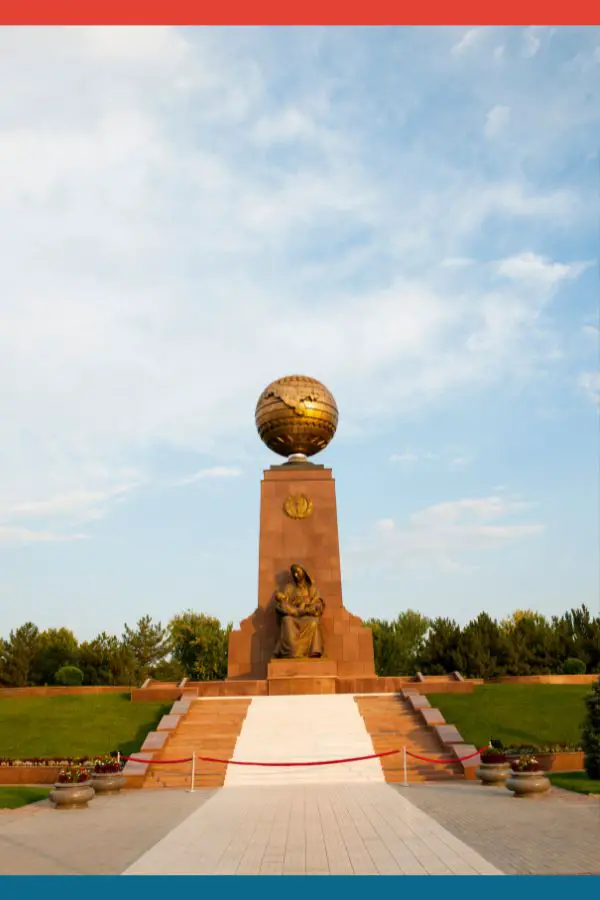 Tashkent Indepedence Square