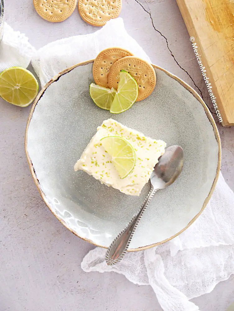 Carlota de Limón (Mexican Lime Icebox Cake)