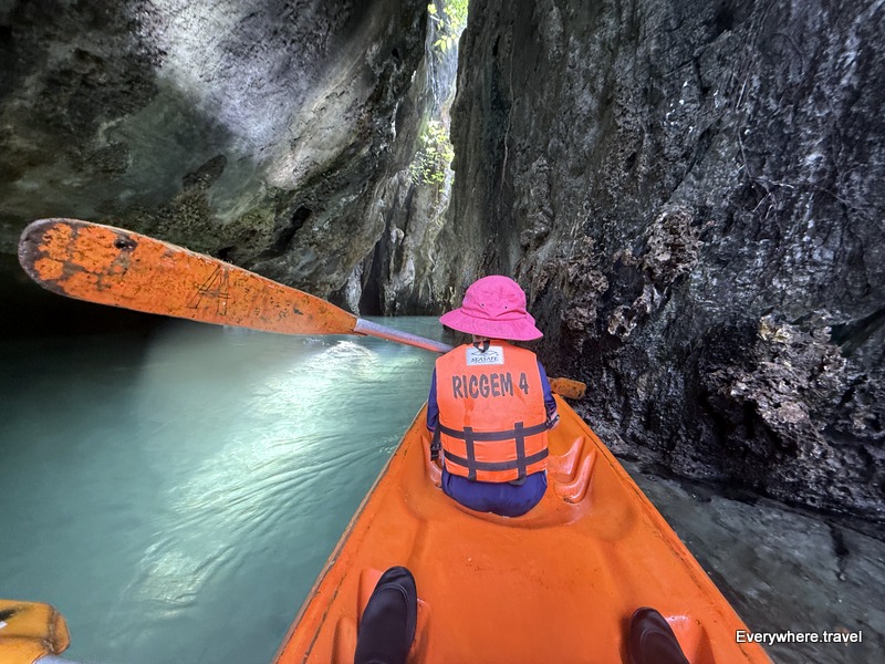Kayaking through a "cave" at Big Lagoon
