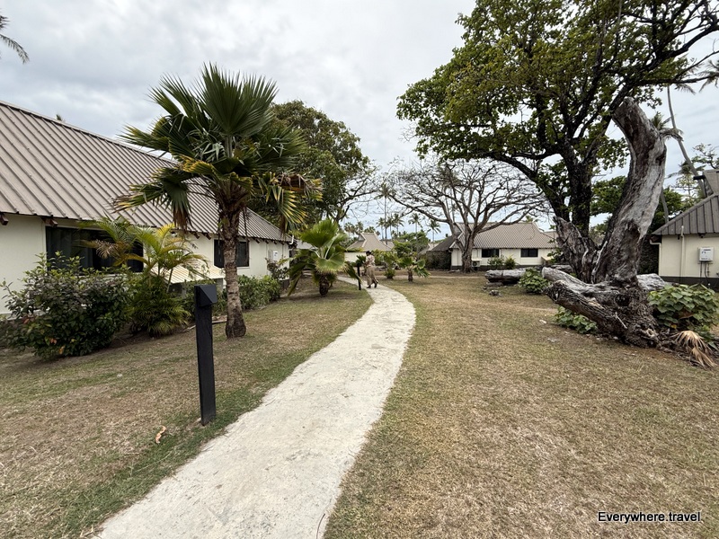 Mana Island Resort island bure